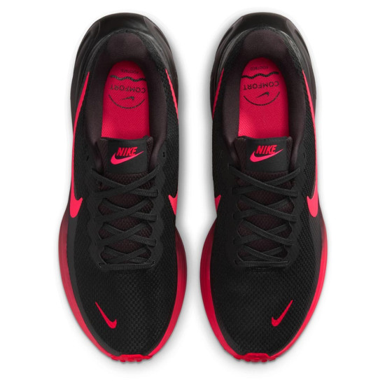 Nike Revolution 8